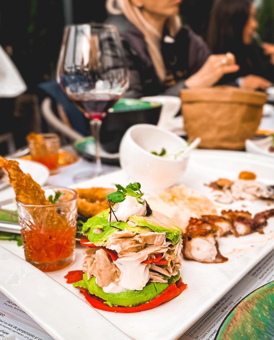 Glamour by the sea restaurant opened in Mamaia Glamour Bakery